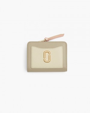 Marc Jacobs The Utility Snapshot Mini Compact Wallet Khaki Multicolor | CEIMKN180