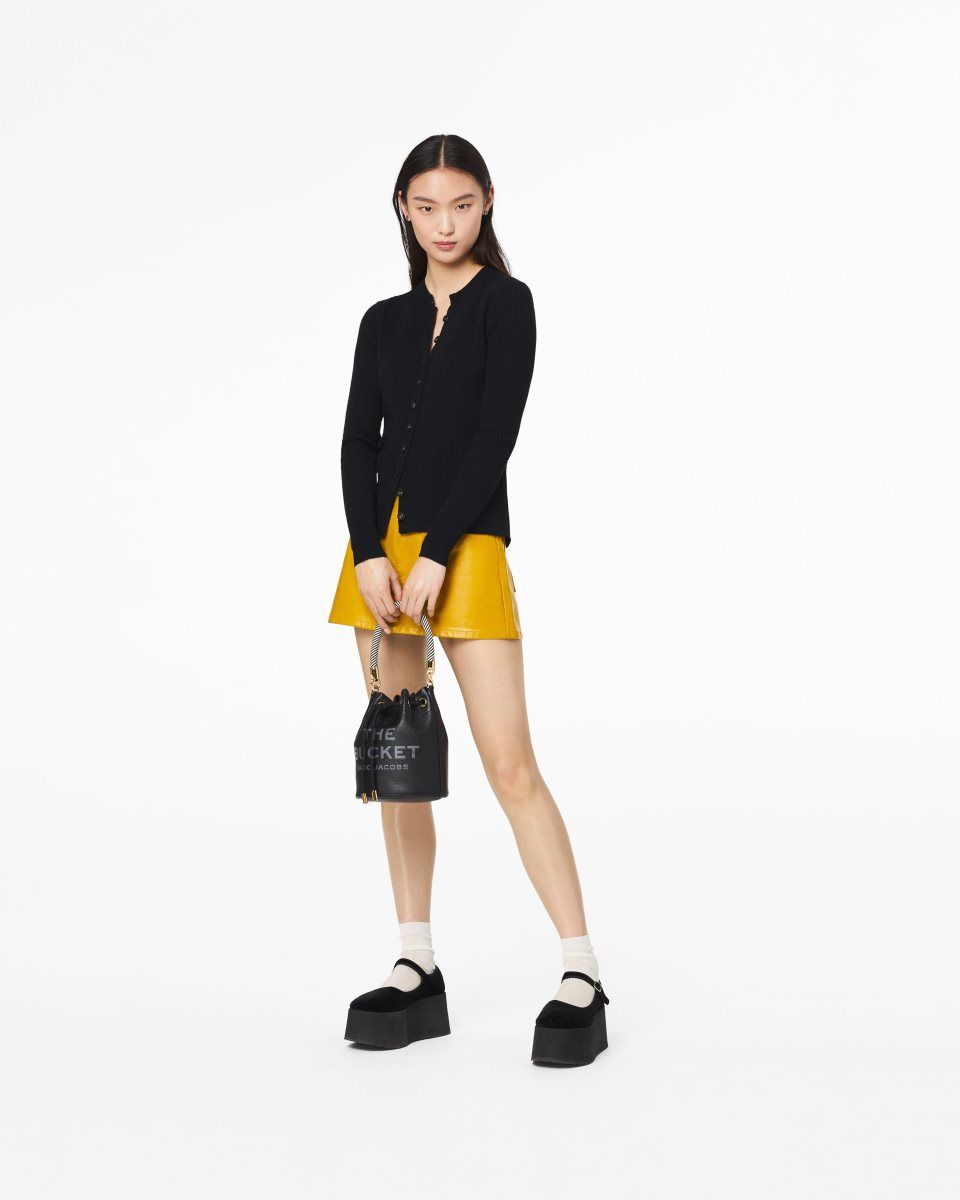 Marc Jacobs The Leather Bucket Bag Black | YUJOQL218