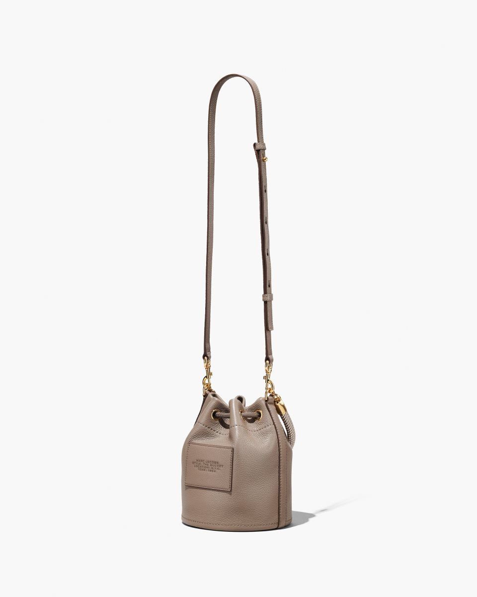 Marc Jacobs The Leather Bucket Bag Cement | UVZFIS470