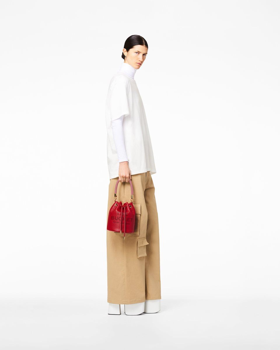 Marc Jacobs The Leather Bucket Bag Red | USJNCH014