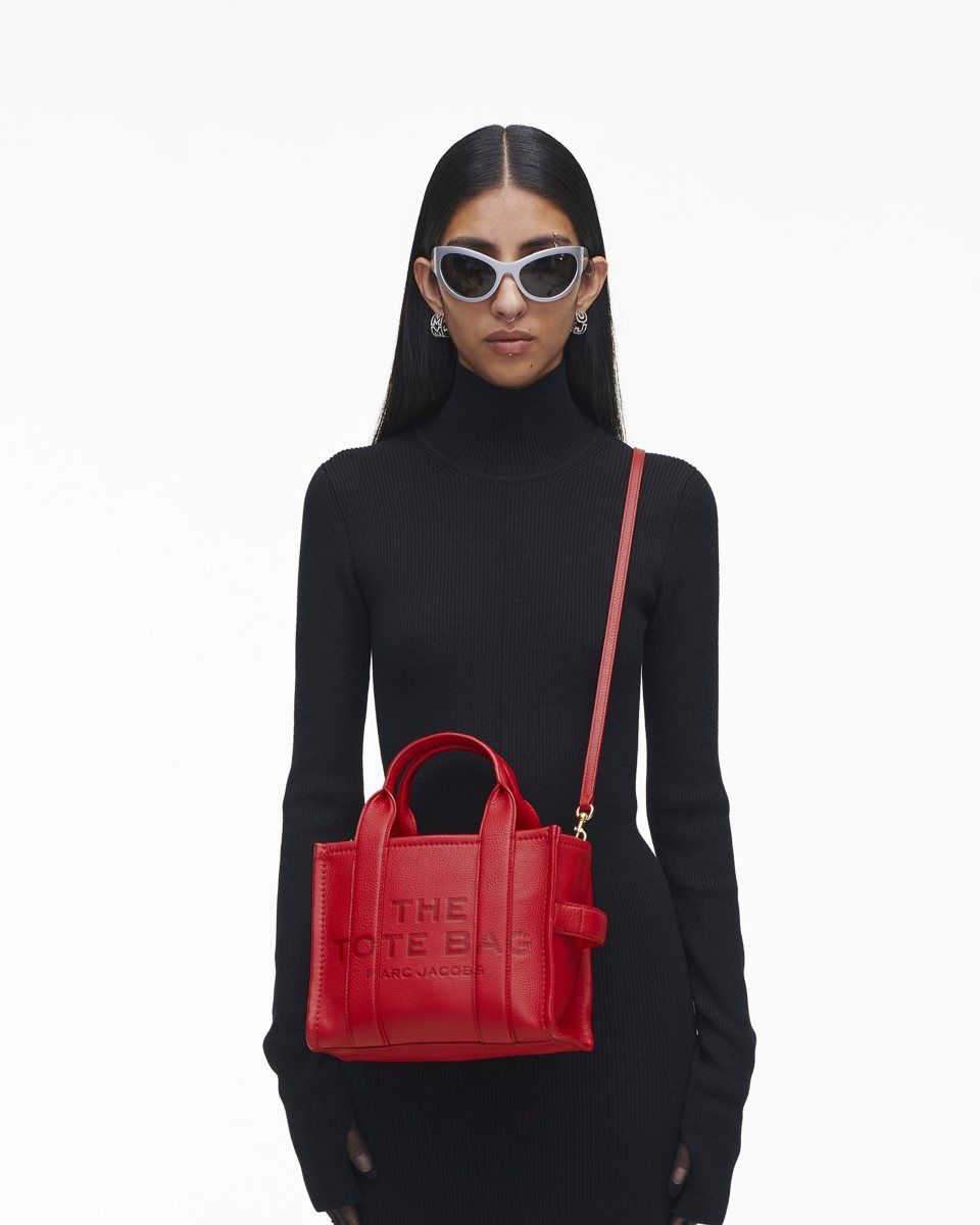 Marc Jacobs The Leather Small Tote Bag Red | WMSALF392