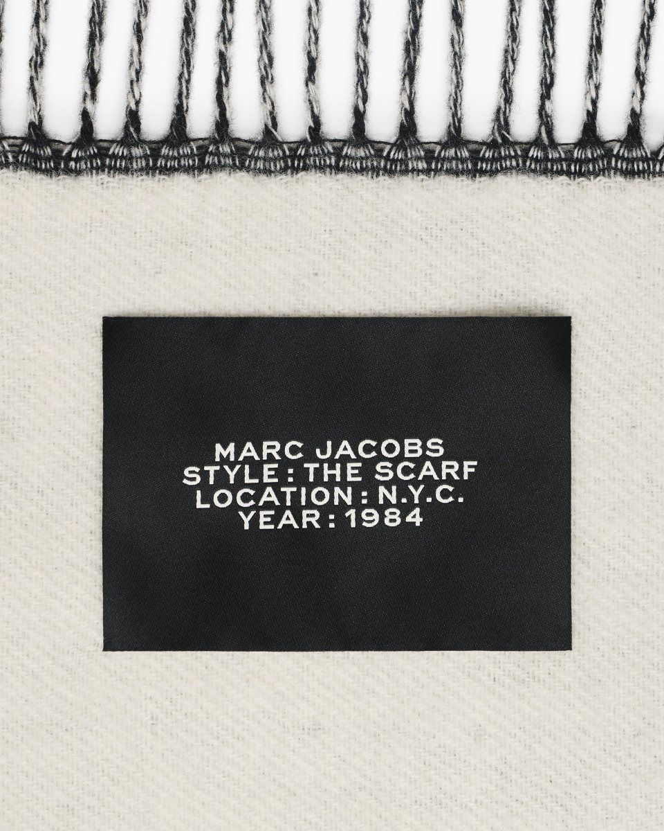 Marc Jacobs The Scarf Black | FGJKAI918